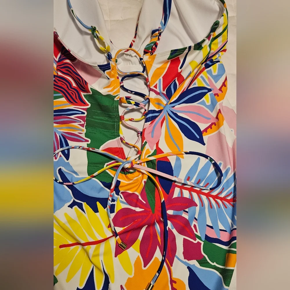 Alex Marie‎ Signature Sculpt V-neck Lacing Back Swimsuit: XXL: Multi Color